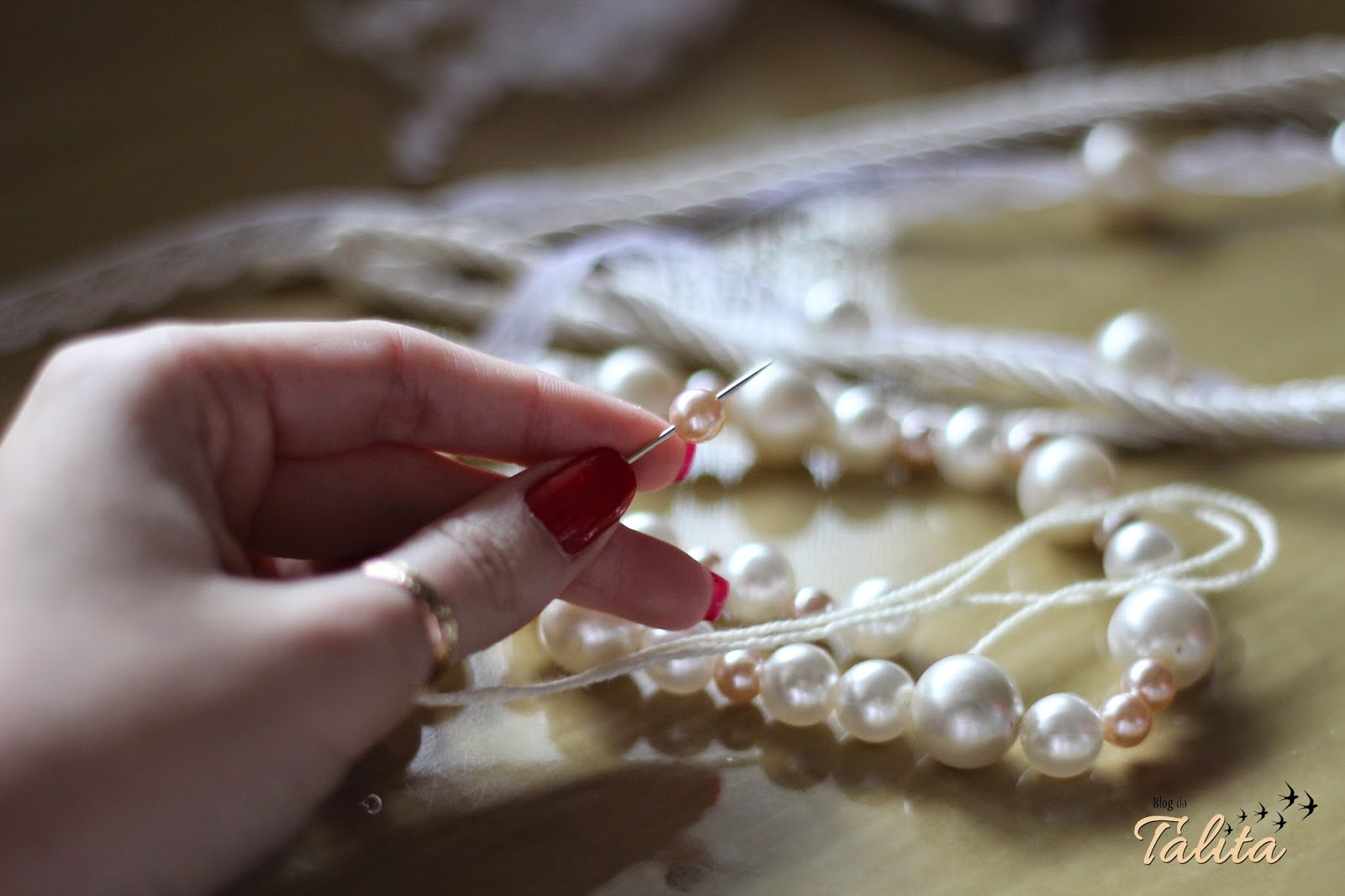 Blog da Talita DIY maxi colar de pérolas!