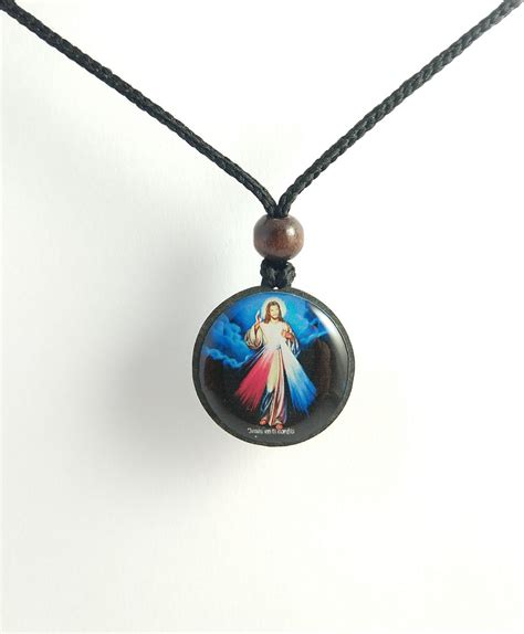 Colar De Ambar Igreja&nbsp;Catolica